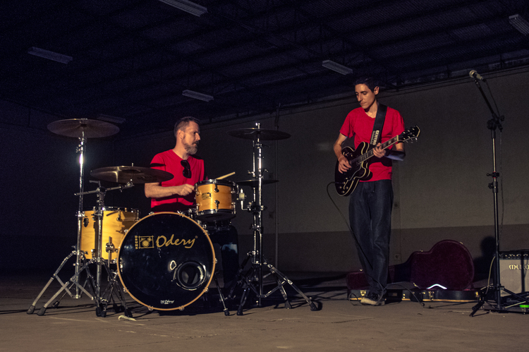 Sagaventura em performance de palco